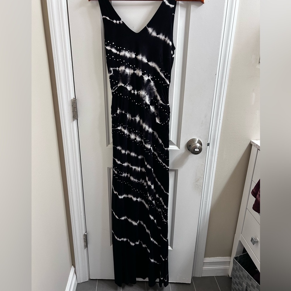 INC International Concepts Black and White Maxi Dress